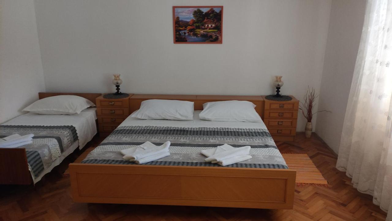 Apartmani Krbelica 1 Primošten Zewnętrze zdjęcie